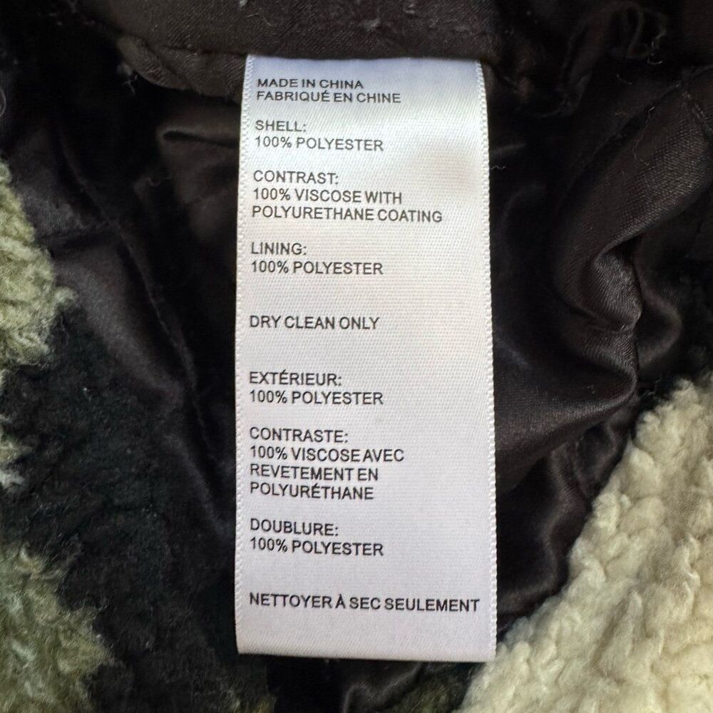 Urban Outfitters Camo Buckle Sherpa Teddy Moto Coat Size Large - Picture 8 of 9
